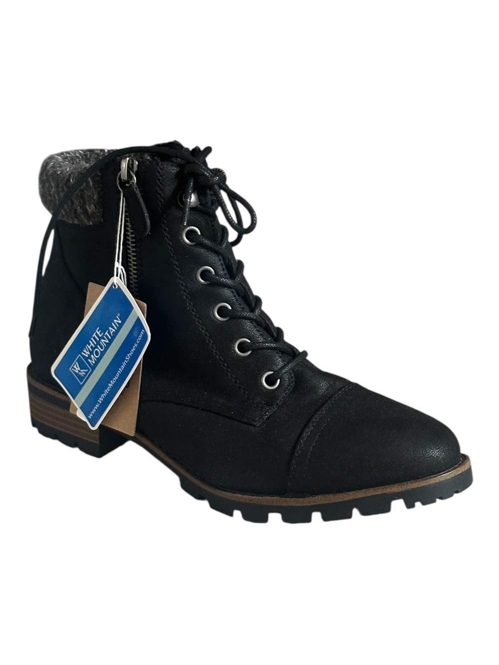 White Mountain Daisy Black Lace Up Ankle Boots Scotchgard NWT 8.5M Zip